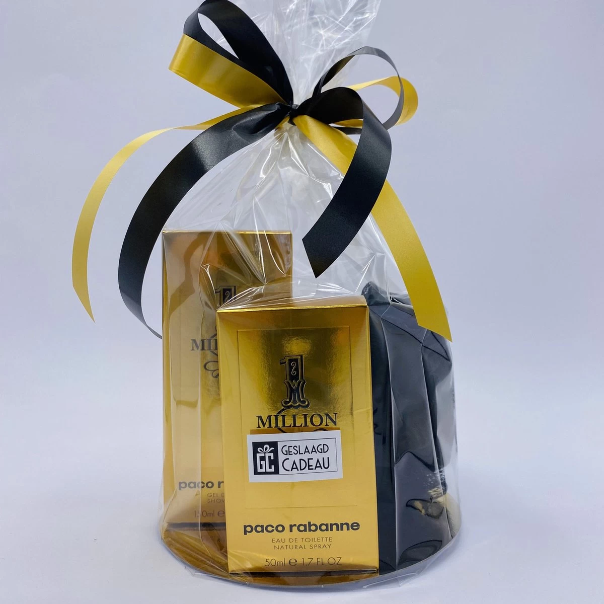 Cadeau Voor Man One Million Paco Rabanne Mannen Eu De Toilet En Shower Gel - Mannen Parfum - Geschenkset Mannen - Verjaardag - Gadgets Mannen - Paco Rabanne 1 Million - Parfum Voor Heren - 3 Producten 1 Cadeau Voor Man One Million Paco Rabanne Mannen Eu De Toilet En Shower Gel - Mannen Parfum - Geschenkset Mannen - Verjaardag - Gadgets Mannen - Paco Rabanne 1 Million - Parfum Voor Heren - 3 Producten