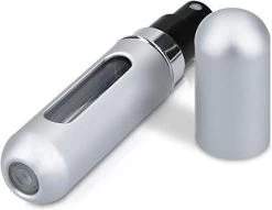 MaxedMore Navulbare Parfumverstuiver 5ml Rood/Licht Roze/ Oranje/Groen/ Blauw/ Grijs - 65 Keer Spraybare Parfum Verstuiver - Hervulbaar Tasverstuiver Voor Parfum - Meeneem Mini Geur Flesje Voor Op Reis - Lipstick Formaat Navulbaar Parfumflesje -Luxe Geur Verkoopwinkel 1200x928 3