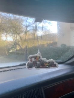 Merkloos Autoparfum Red Bull Racing - Luchtverfrisser Auto - Autogeur - Auto Accessoires - Max Verstappen 7 Merkloos Autoparfum Red Bull Racing - Luchtverfrisser Auto - Autogeur - Auto Accessoires - Max Verstappen -Luxe Geur Verkoopwinkel 900x1200 6